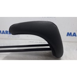Citroen - C3 - Headrest