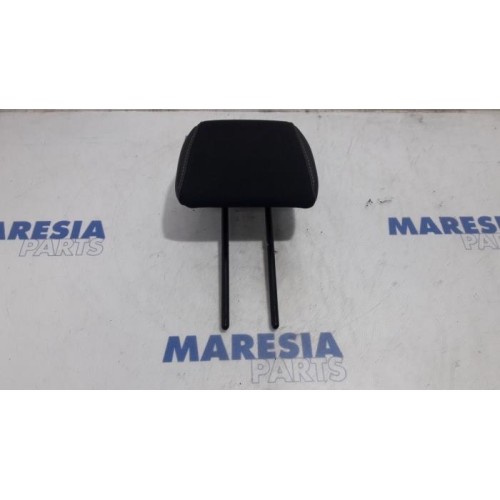 Citroen - C3 - Headrest