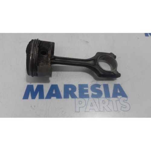 Citroen - C3 Picasso - Piston