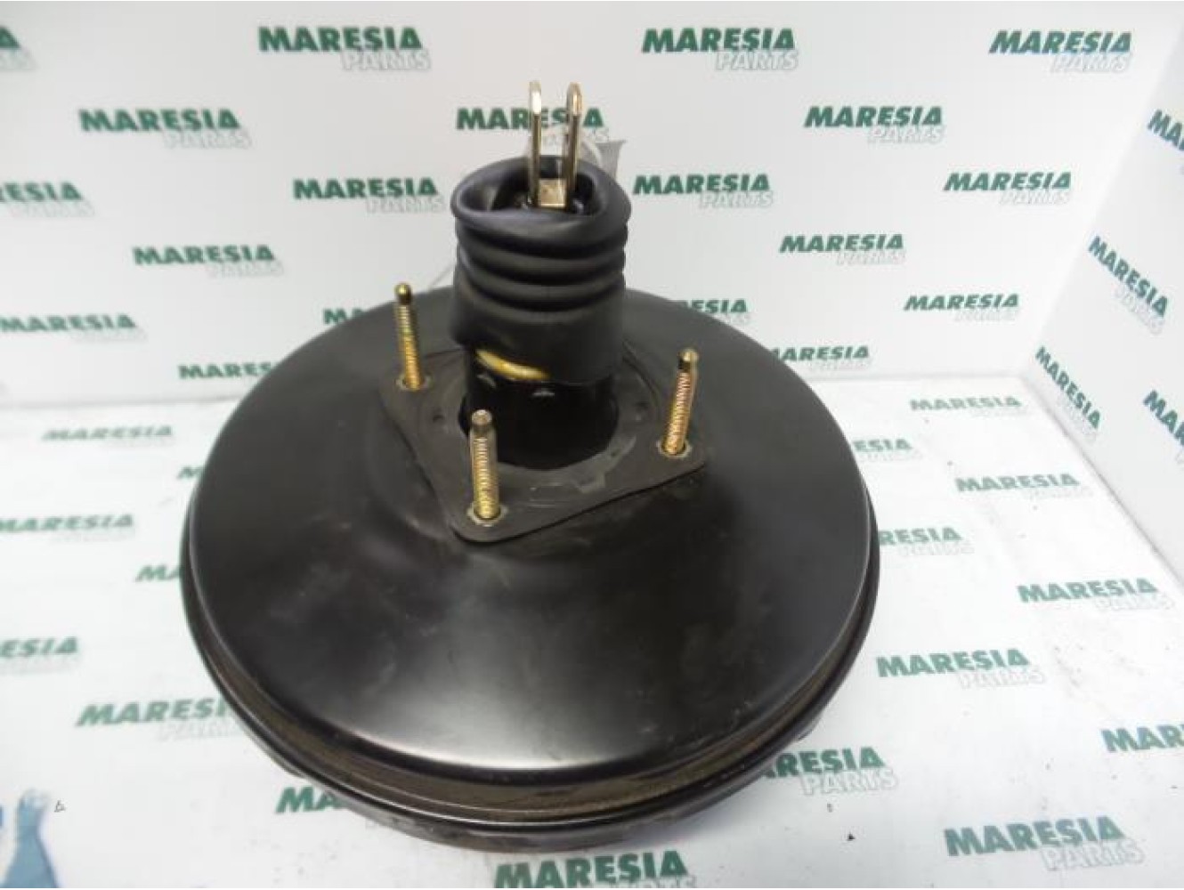 Citroen - C4 - Brake servo