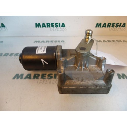 Citroen - C4 - Front wiper motor