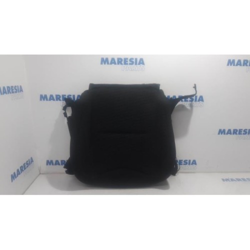 Peugeot - 308 - Sitz Verkleidung links