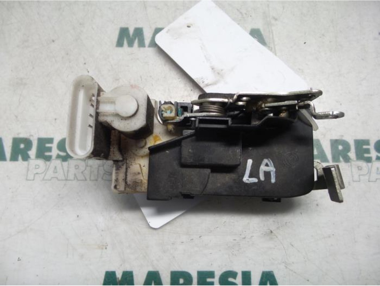 Fiat - Punto - Rear door lock mechanism 4-door, left