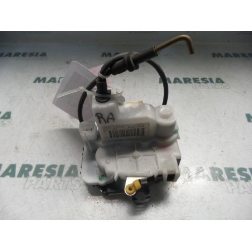 Fiat - Panda - Rear door mechanism 4-door, right