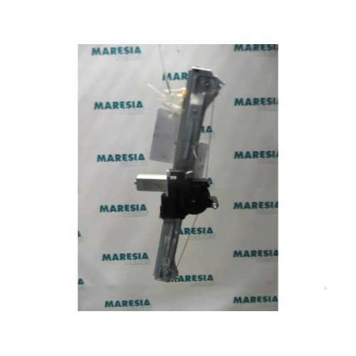 Fiat - Bravo - Rear door window mechanism 4-door, right