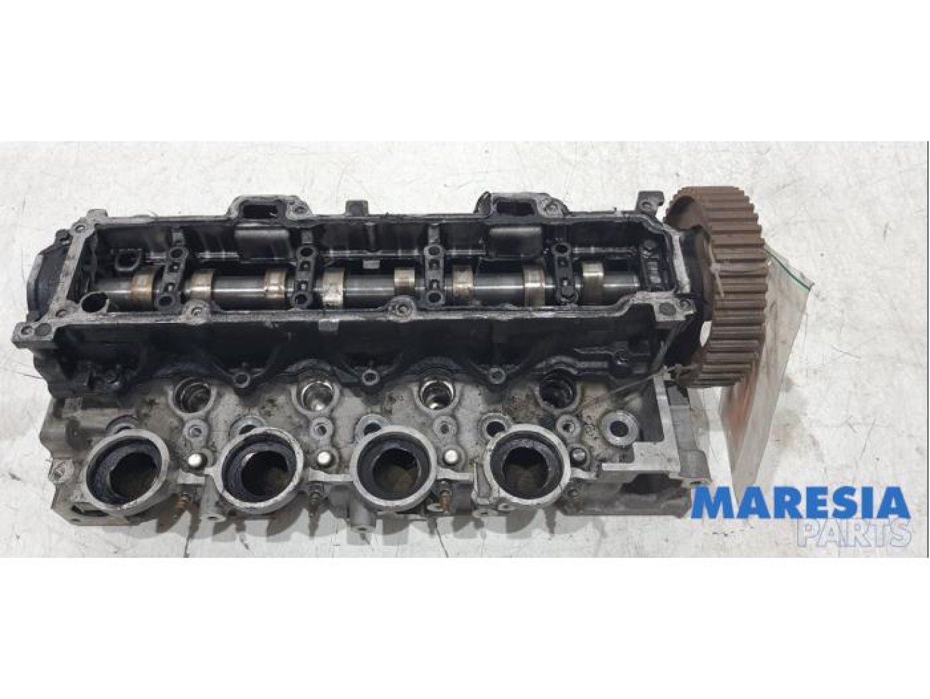 Citroen - C3 - Cylinder head