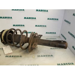 Renault - Megane - Front shock absorber rod, right