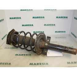 Renault - Megane - Front shock absorber rod, right