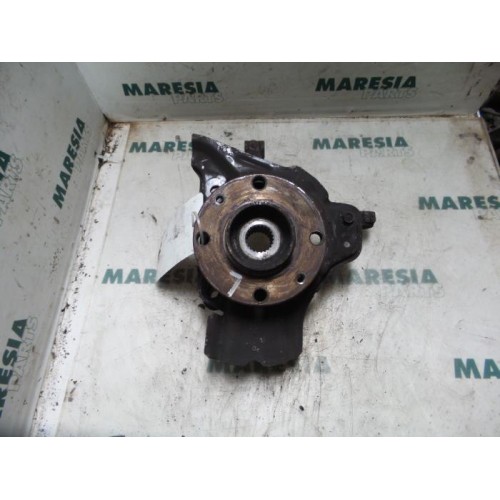 Fiat - Punto - Knuckle, front left
