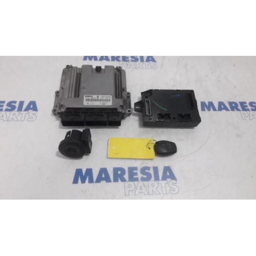 Renault - Trafic - Engine management computer