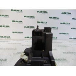Renault - Megane Scenic - Rear door mechanism 4-door, right
