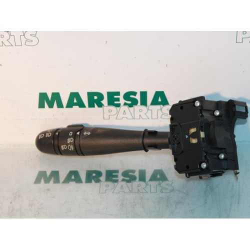 Renault - Megane Scenic - Indicator switch