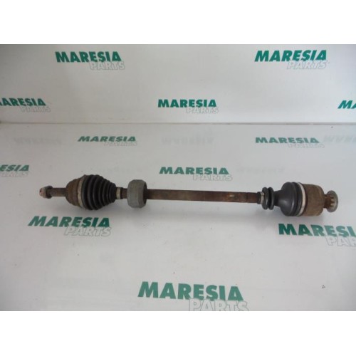 Renault - Megane Scenic - Front drive shaft, right
