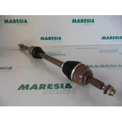 Renault - Megane Scenic - Front drive shaft, right