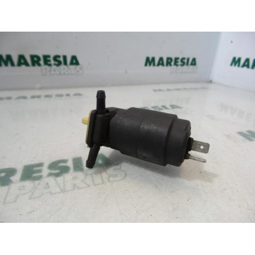 Fiat - Bravo - Scheibensprüherpumpe vorne