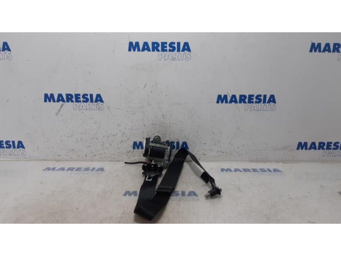 Fiat - Doblo - Front seatbelt, right
