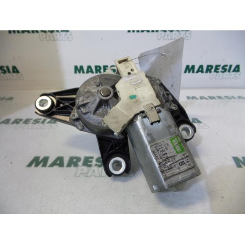 Renault - Trafic - Ruitenwissermotor achter