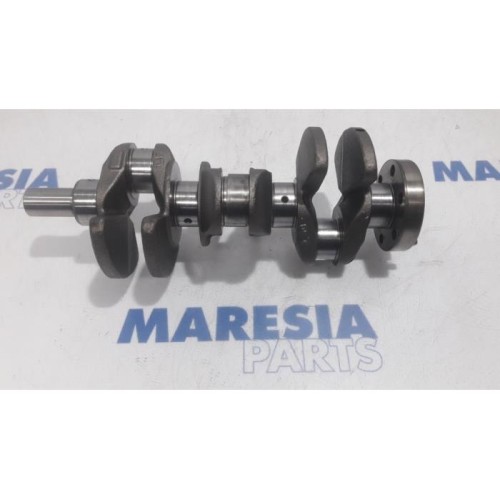 Renault - Clio - Crankshaft