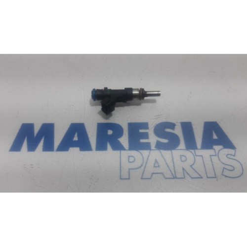 Renault - Captur - Injector (petrol injection)