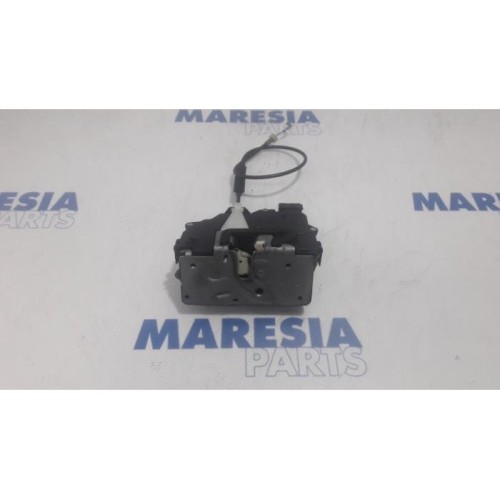 Fiat - Punto - Rear door mechanism 4-door, right