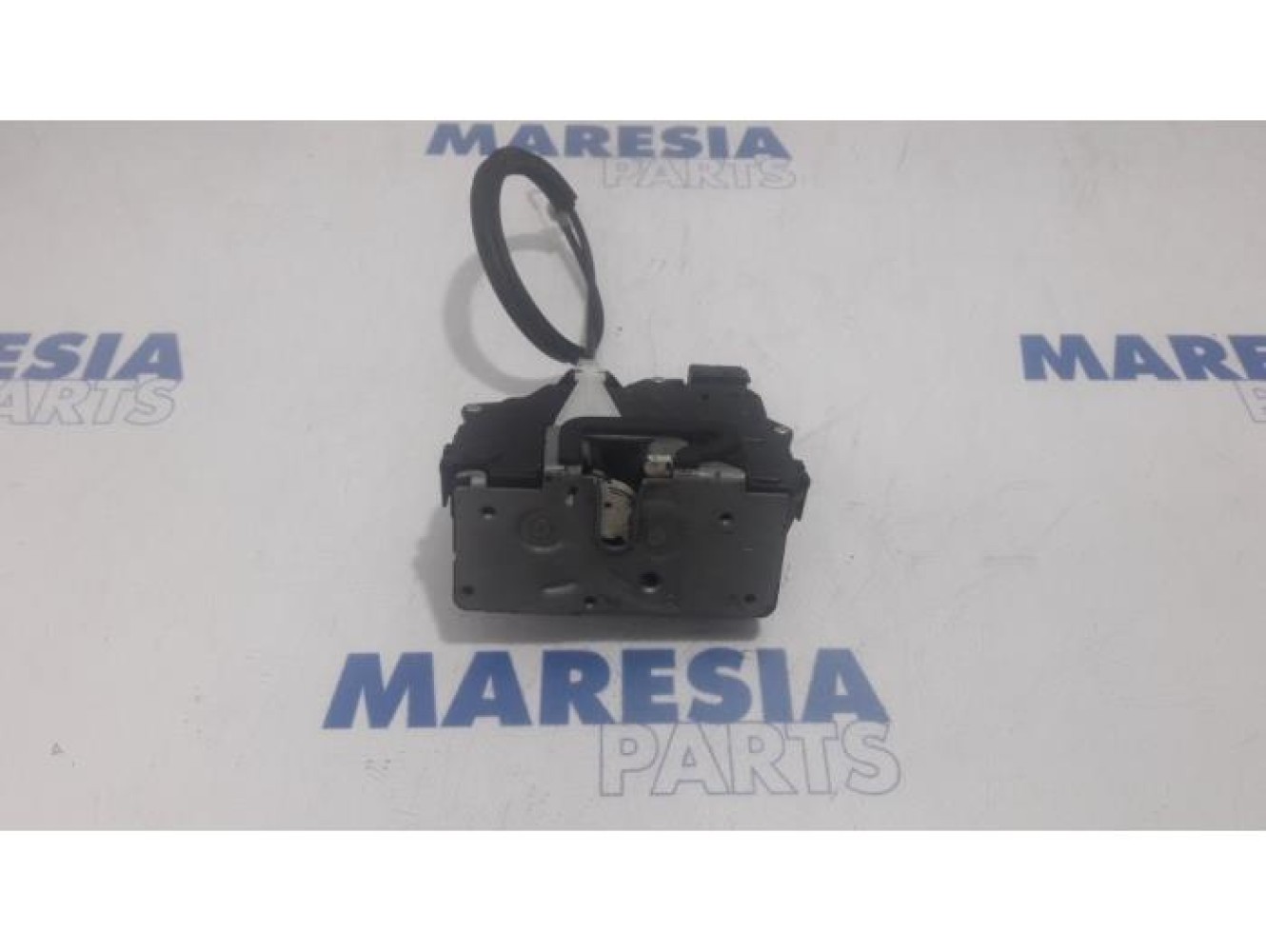 Fiat - Punto - Front door lock mechanism 4-door, right