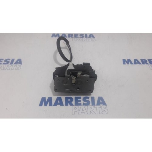 Fiat - Punto - Front door lock mechanism 4-door, right