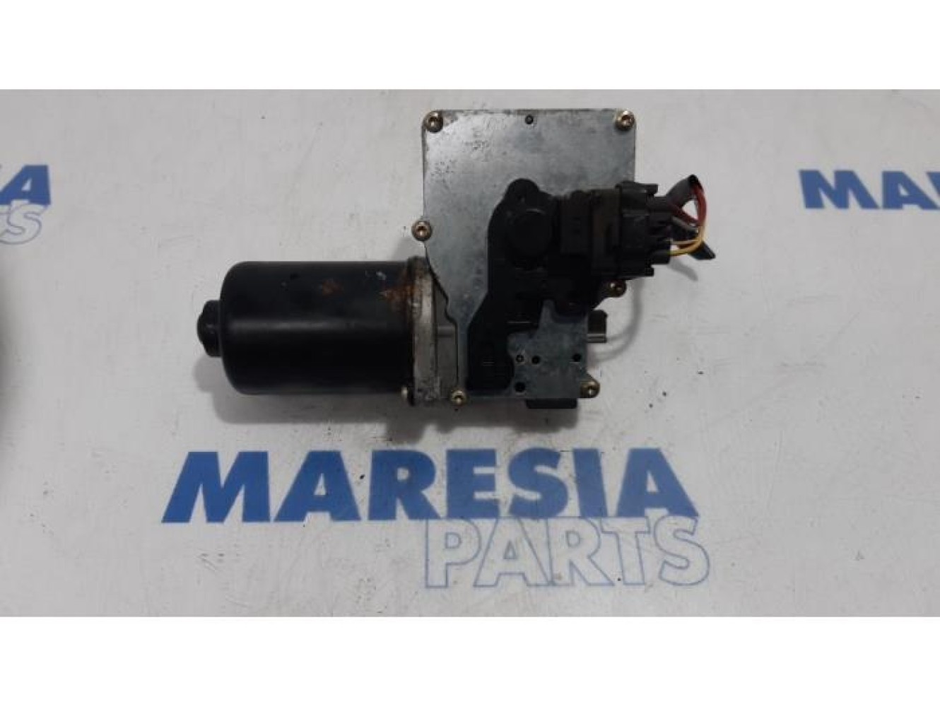 Peugeot - 307 - Front wiper motor