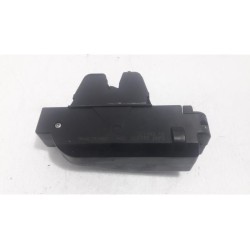 Peugeot - 307 - Tailgate lock mechanism