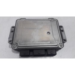 Renault - Megane - Engine management computer