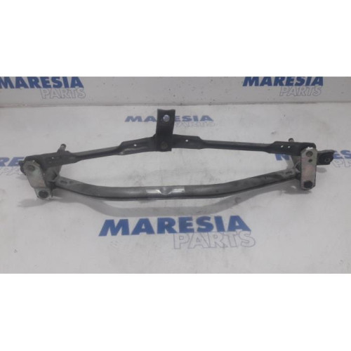 Renault - Trafic - Wiper mechanism