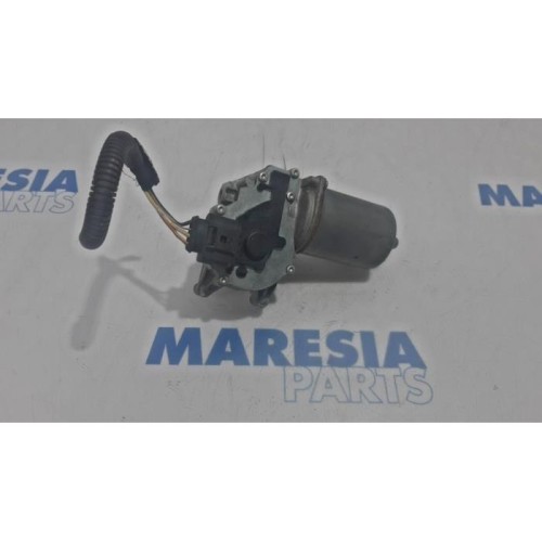 Fiat - Punto - Front wiper motor