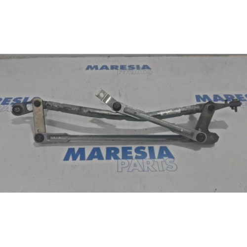 Citroen - Berlingo - Wiper mechanism