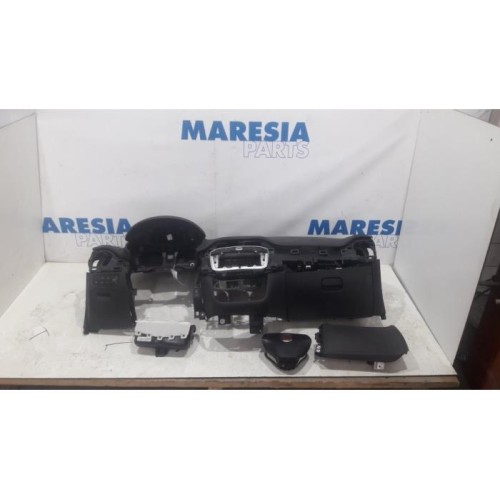 Fiat - Punto - Airbag set