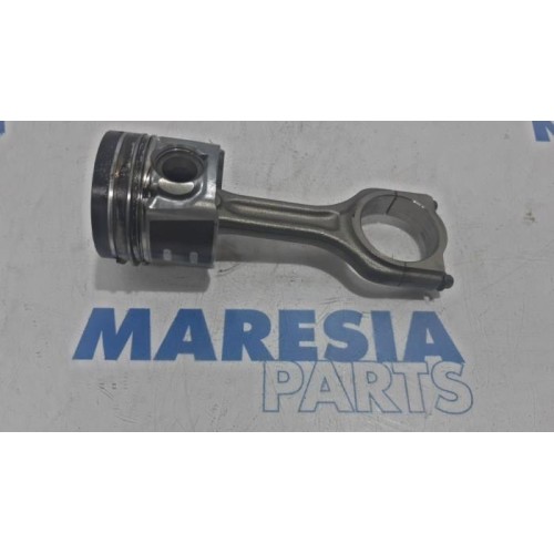 Citroen - C4 Picasso - Piston