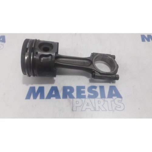 Peugeot - Expert - Piston