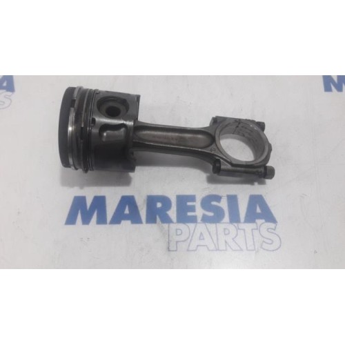 Peugeot - Expert - Piston