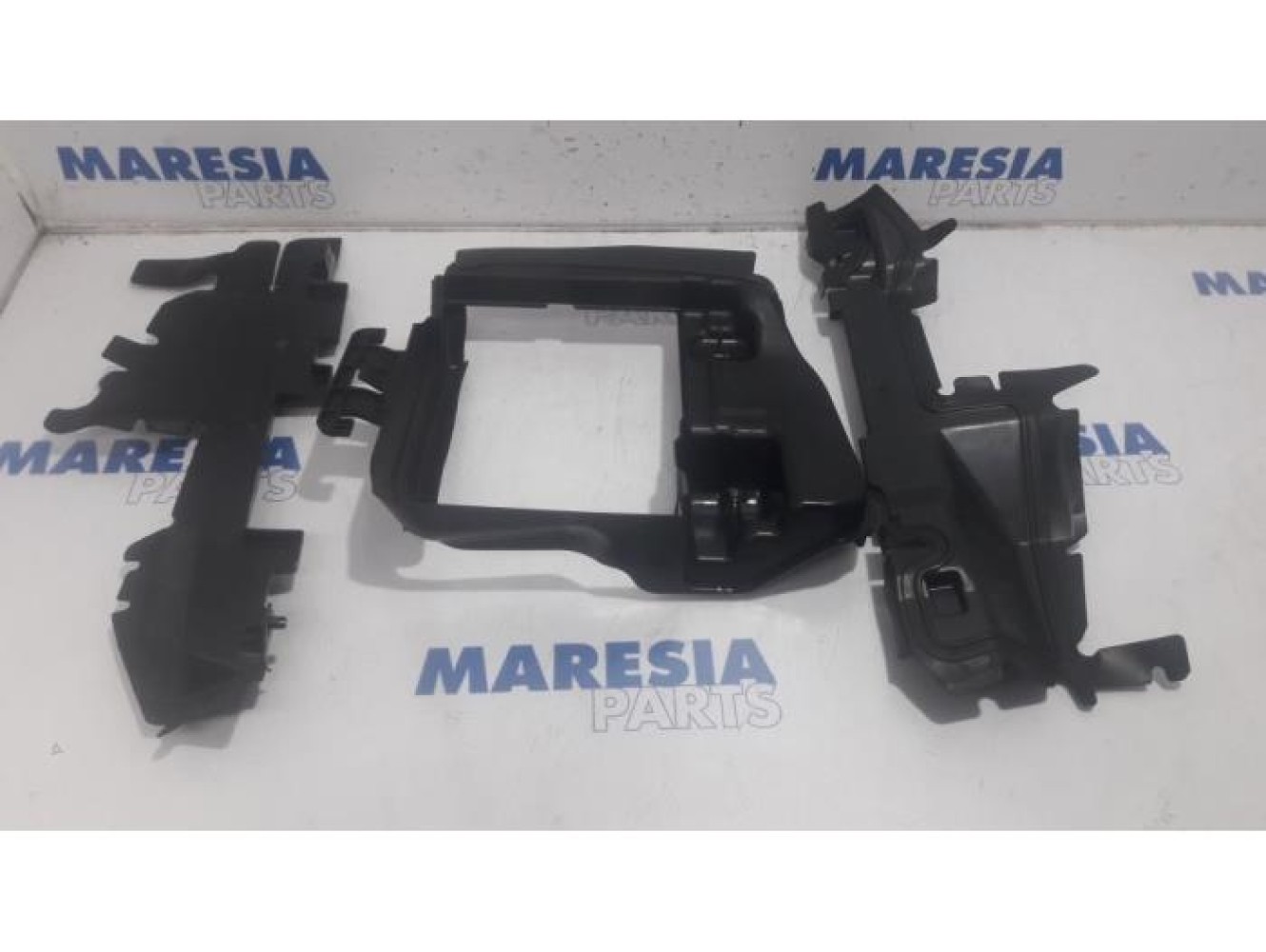 Peugeot - 308 - Support (miscellaneous)