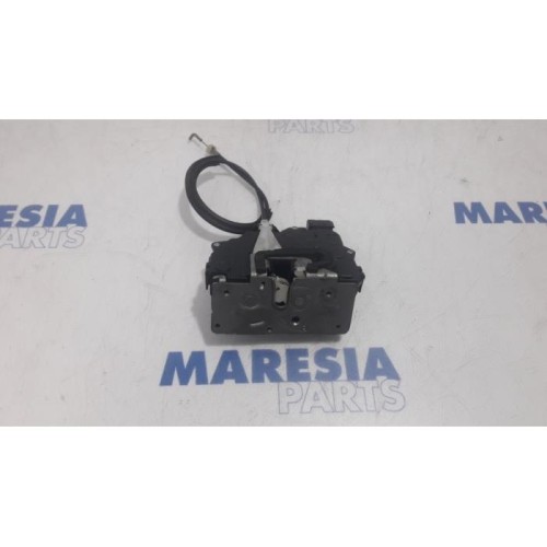 Fiat - Punto - Front door lock mechanism 4-door, right