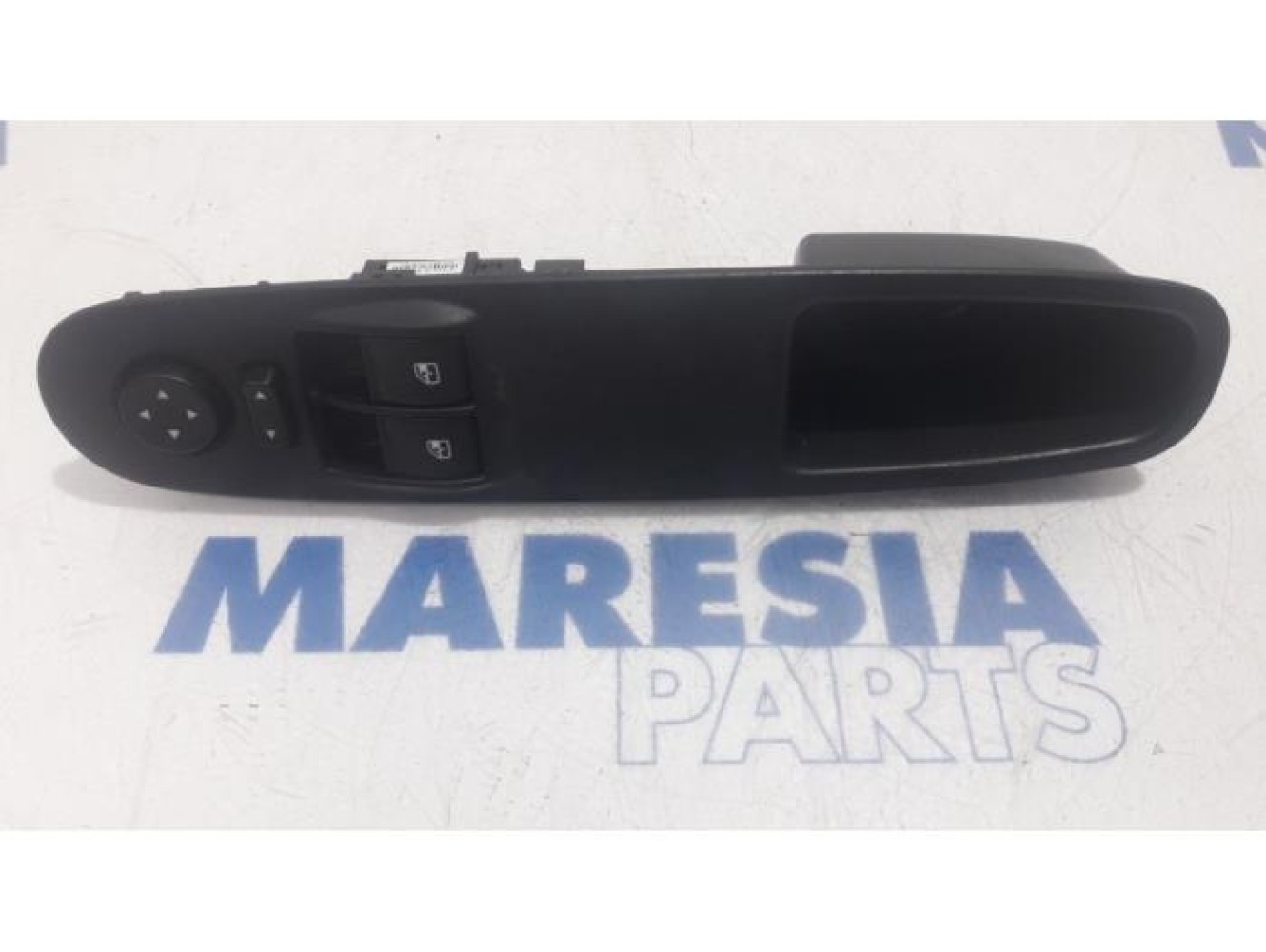 Fiat - Punto - Multi-functional window switch