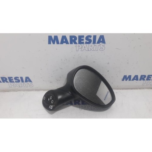 Fiat - Punto - Wing mirror, right