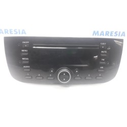 Fiat - Punto - Radio CD player