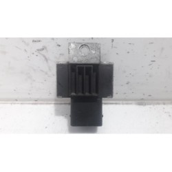 Renault - Megane - Glow plug relay