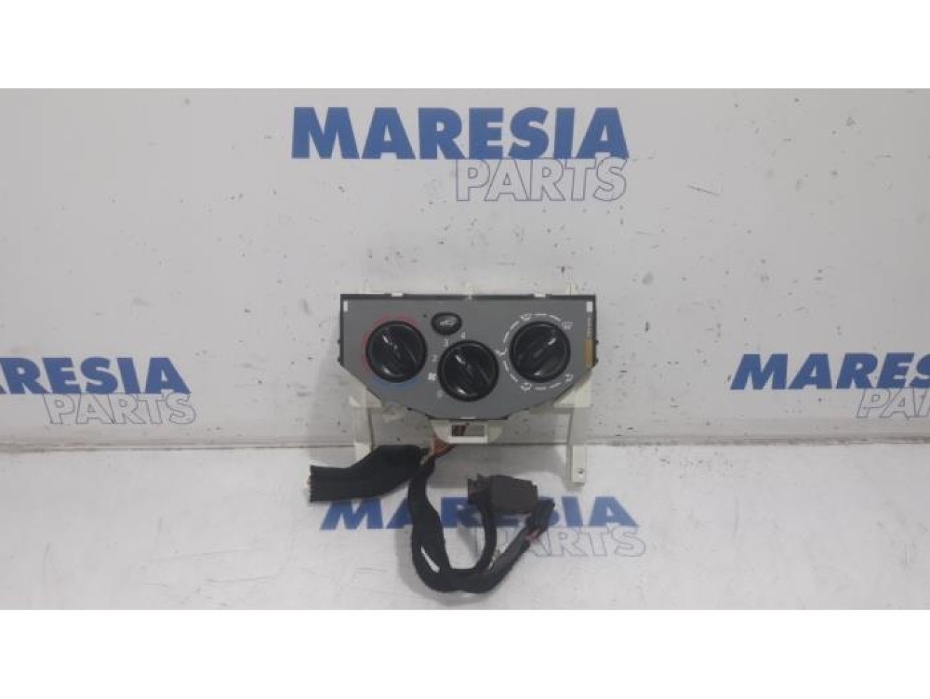 Renault - Trafic - Heater control panel