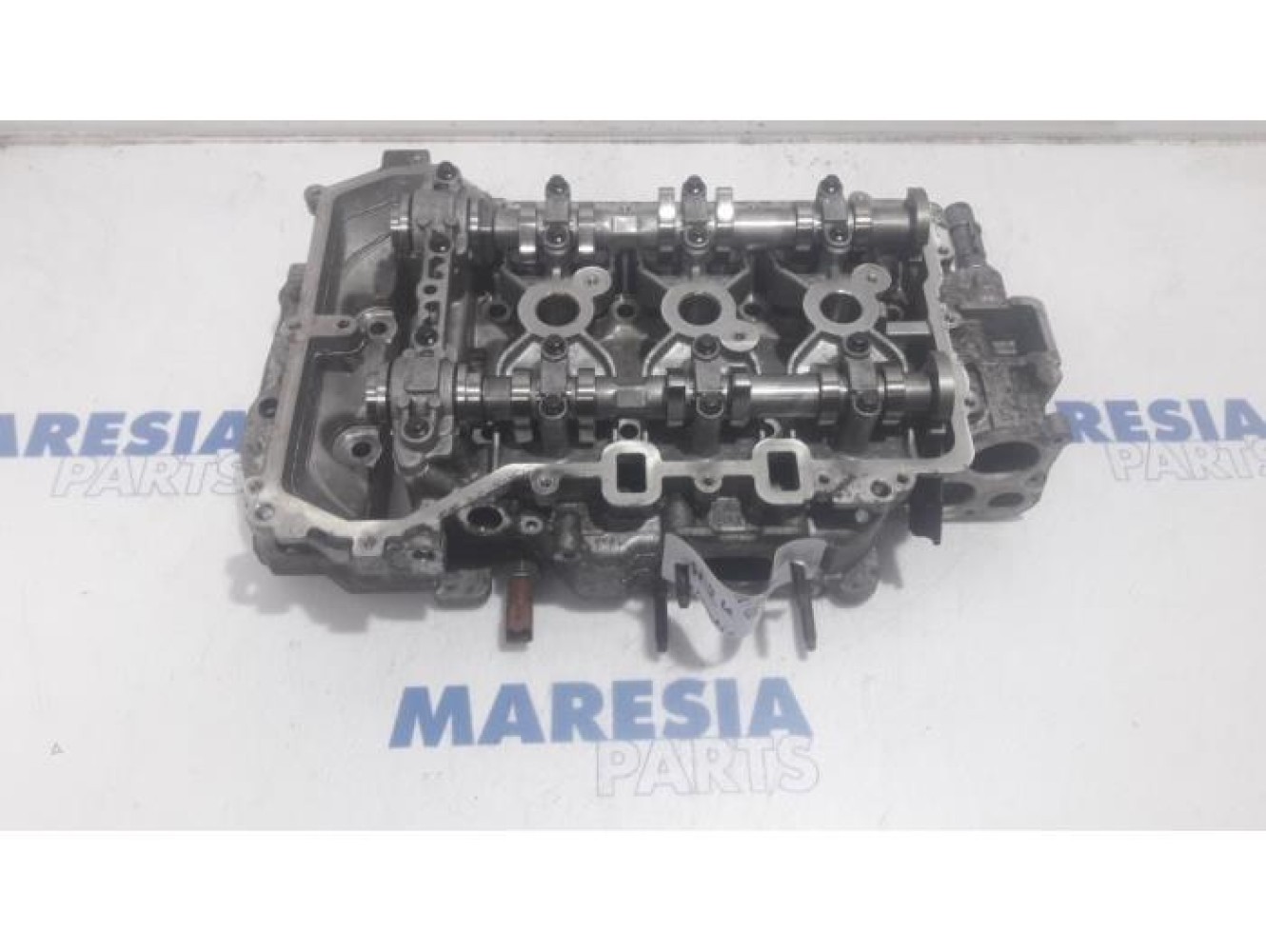 Peugeot - 208 - Cylinder head