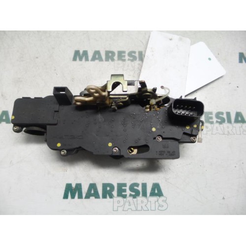 Fiat - Stilo - Front door lock mechanism 4-door, right
