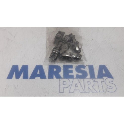 Peugeot - 308 - Rocker arm