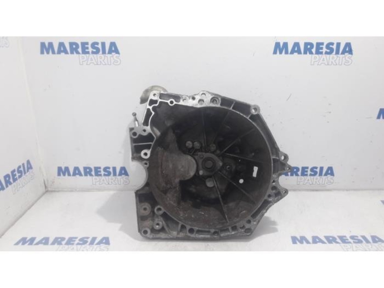 Citroen - C4 Cactus - Gearbox casing