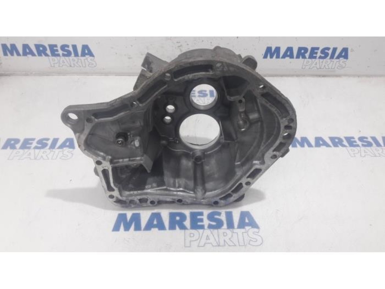Citroen - C4 Cactus - Gearbox casing