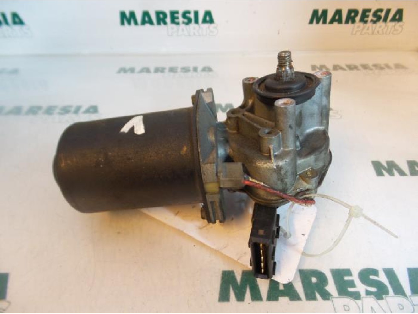 Peugeot - 806 - Front wiper motor