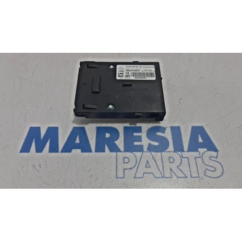 Renault - Megane - Card reader (lock)
